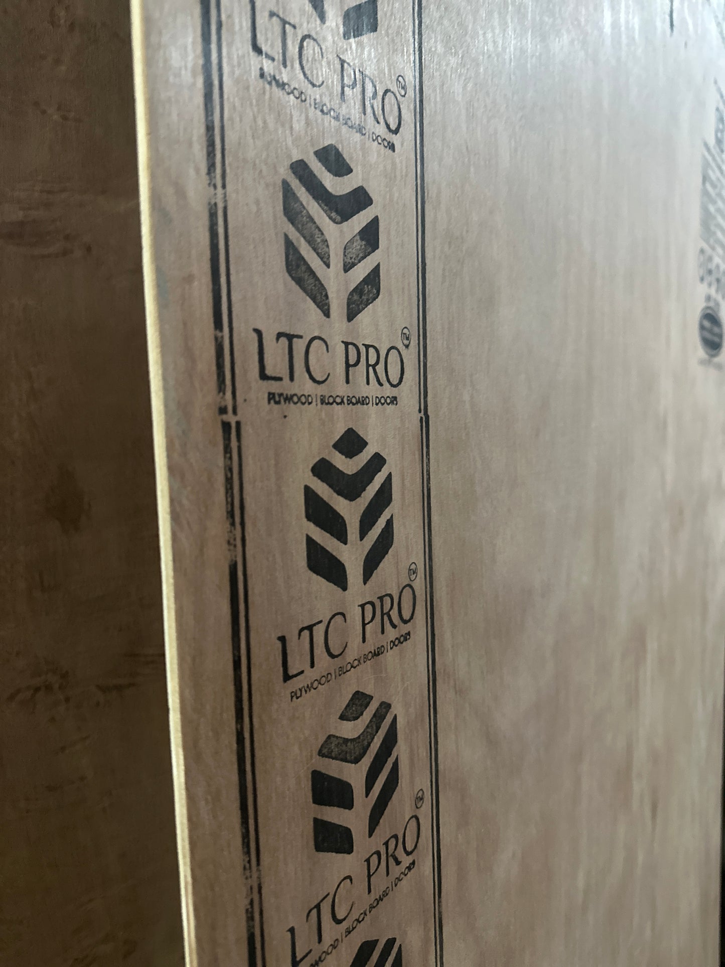 9MM LTCPRO PLYWOOD BWR GRADE 8FT*4FT